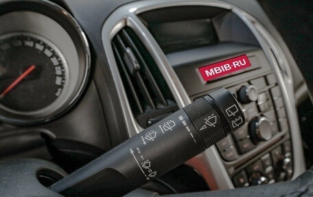 Opel Astra J, 2013 год, 1 029 000 рублей, 12 фотография