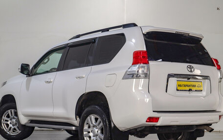 Toyota Land Cruiser Prado 150 рестайлинг 2, 2013 год, 2 599 000 рублей, 7 фотография