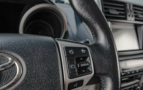 Toyota Land Cruiser Prado 150 рестайлинг 2, 2013 год, 2 599 000 рублей, 12 фотография