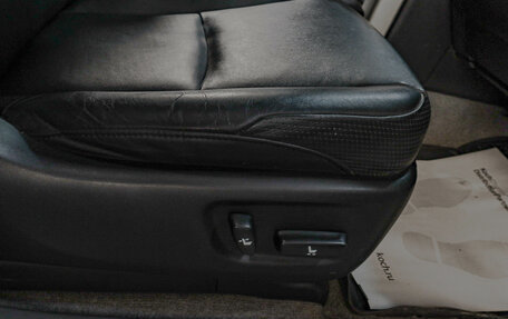 Toyota Land Cruiser Prado 150 рестайлинг 2, 2013 год, 2 599 000 рублей, 15 фотография