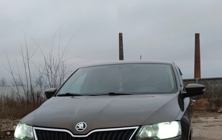 Skoda Rapid I, 2018 год, 1 100 000 рублей, 1 фотография