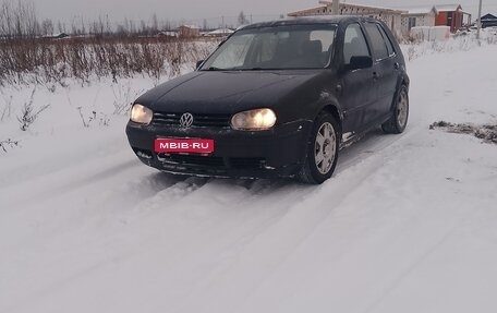Volkswagen Golf IV, 2001 год, 220 000 рублей, 1 фотография