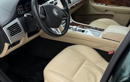 Jaguar XF I рестайлинг, 2011 год, 1 700 000 рублей, 9 фотография