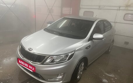 KIA Rio III рестайлинг, 2014 год, 1 300 000 рублей, 9 фотография