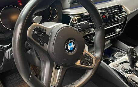 BMW 5 серия, 2018 год, 3 200 000 рублей, 5 фотография