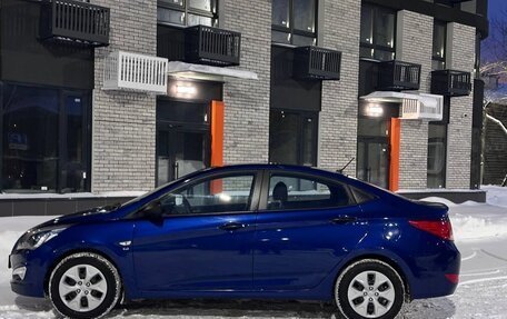 Hyundai Solaris II рестайлинг, 2015 год, 820 000 рублей, 3 фотография