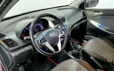 Hyundai Solaris II рестайлинг, 2013 год, 770 000 рублей, 16 фотография