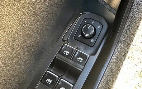 Skoda Karoq I, 2022 год, 2 260 900 рублей, 10 фотография