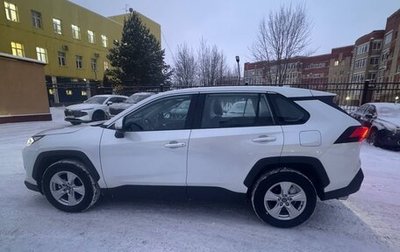 Toyota RAV4, 2024 год, 3 900 000 рублей, 1 фотография