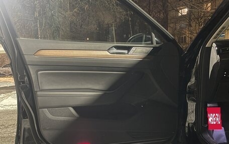 Volkswagen Passat B8 рестайлинг, 2019 год, 2 499 999 рублей, 23 фотография