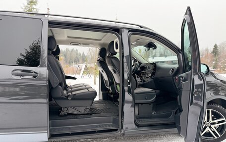 Mercedes-Benz Vito, 2021 год, 6 850 000 рублей, 14 фотография