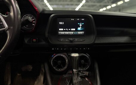 Chevrolet Camaro VI, 2018 год, 2 449 000 рублей, 10 фотография
