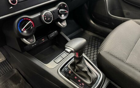 KIA Rio IV, 2021 год, 1 487 000 рублей, 18 фотография