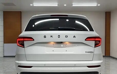 Skoda Karoq I, 2023 год, 1 789 004 рублей, 5 фотография