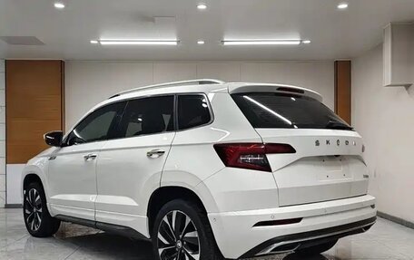 Skoda Karoq I, 2023 год, 1 789 004 рублей, 6 фотография