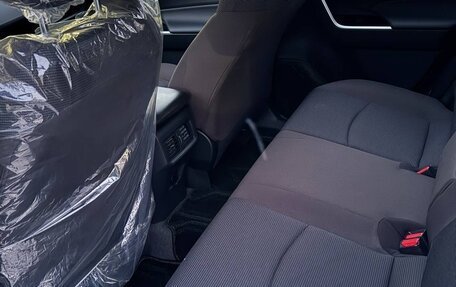 Toyota RAV4, 2024 год, 3 900 000 рублей, 6 фотография