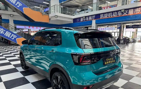 Volkswagen T-Cross I, 2023 год, 1 862 077 рублей, 4 фотография