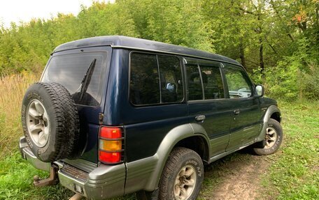 Mitsubishi Montero III, 1995 год, 380 000 рублей, 8 фотография