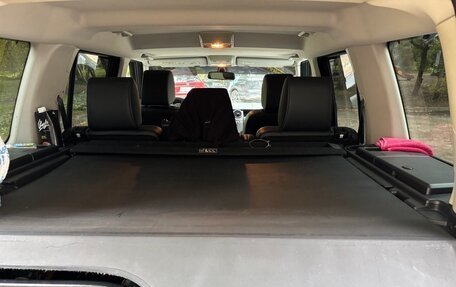 Land Rover Discovery IV, 2011 год, 1 550 000 рублей, 2 фотография