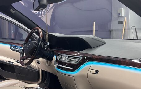 Mercedes-Benz S-Класс, 2010 год, 1 850 000 рублей, 29 фотография