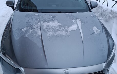 BYD Qin, 2022 год, 2 000 000 рублей, 4 фотография