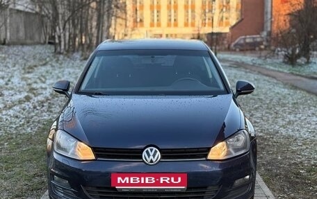 Volkswagen Golf VII, 2013 год, 800 000 рублей, 2 фотография