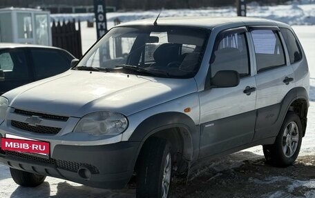 Chevrolet Niva I рестайлинг, 2009 год, 395 000 рублей, 2 фотография