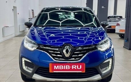 Renault Kaptur I рестайлинг, 2021 год, 1 850 000 рублей, 3 фотография