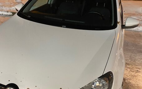 Volkswagen Golf VI, 2011 год, 700 000 рублей, 1 фотография