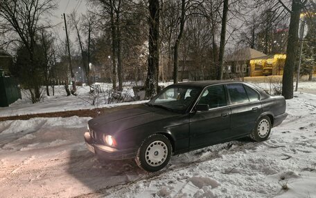 BMW 5 серия, 1993 год, 300 000 рублей, 5 фотография