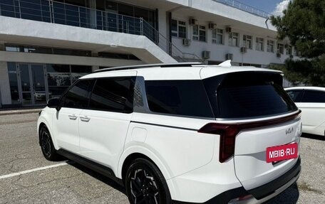 KIA Carnival, 2023 год, 5 650 000 рублей, 2 фотография