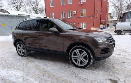 Volkswagen Touareg III, 2010 год, 2 350 000 рублей, 3 фотография