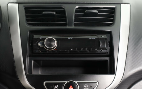 Hyundai Solaris II рестайлинг, 2014 год, 919 000 рублей, 16 фотография