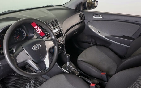 Hyundai Solaris II рестайлинг, 2014 год, 919 000 рублей, 8 фотография