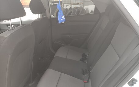 Hyundai Solaris II рестайлинг, 2018 год, 1 250 000 рублей, 6 фотография