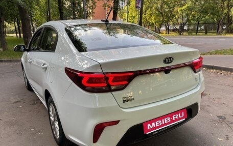 KIA Rio IV, 2020 год, 1 760 000 рублей, 3 фотография