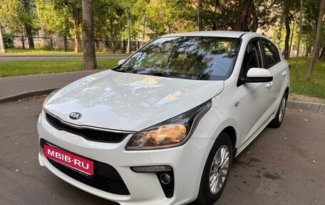 KIA Rio IV, 2020 год, 1 760 000 рублей, 9 фотография