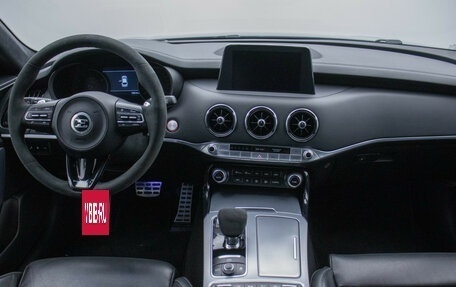 KIA Stinger I, 2019 год, 2 460 000 рублей, 13 фотография