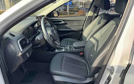 BMW 1 серия, 2023 год, 1 992 077 рублей, 8 фотография