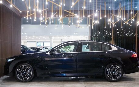 BMW 5 серия, 2025 год, 8 490 000 рублей, 3 фотография