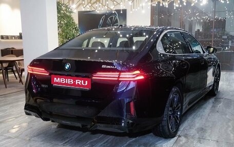 BMW 5 серия, 2025 год, 8 490 000 рублей, 2 фотография