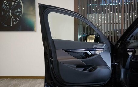 BMW 5 серия, 2025 год, 8 490 000 рублей, 28 фотография