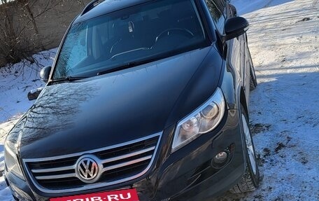 Volkswagen Tiguan I, 2009 год, 900 000 рублей, 2 фотография