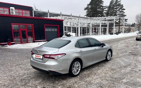 Toyota Camry, 2019 год, 2 750 000 рублей, 2 фотография