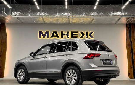 Volkswagen Tiguan II, 2018 год, 2 000 000 рублей, 4 фотография