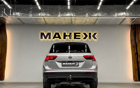 Volkswagen Tiguan II, 2018 год, 2 000 000 рублей, 5 фотография