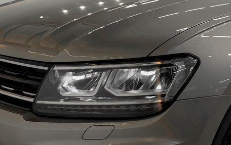 Volkswagen Tiguan II, 2018 год, 2 000 000 рублей, 23 фотография