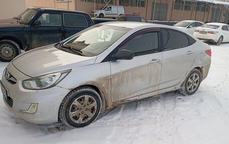 Hyundai Solaris II рестайлинг, 2011 год, 790 000 рублей, 4 фотография
