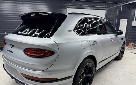 Bentley Bentayga I, 2025 год, 52 000 000 рублей, 3 фотография