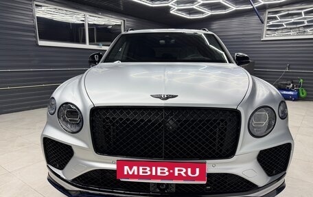 Bentley Bentayga I, 2025 год, 52 000 000 рублей, 7 фотография